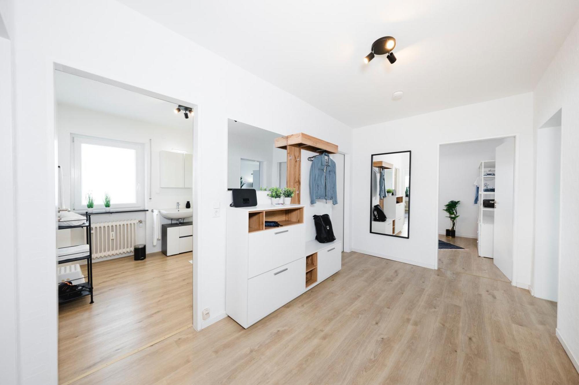 Stadtrand Oase Karlsruhe Mit Balkon Eksteriør bilde